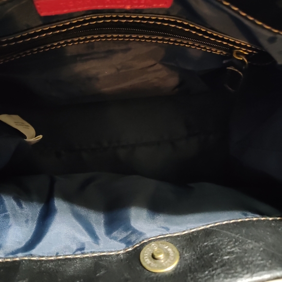 Tommy Hilfiger Purse EUC - Picture 7 of 8